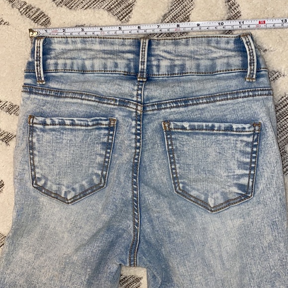 Vanilla Star Skinny Jeans - Picture 8 of 10